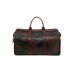 Bolso de lona de piel de vaca sintética de lujo para hombres y mujeres Diseño de camuflaje Interior rojo Bolso de lona de cuero Premium OEM - Product Image 3