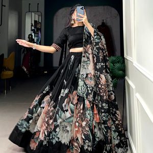 Lehenga choli ผ้าไหมพิมพ์ดิจิตอลที่อุดมไปด้วยสไตล์ปากีสถานแบบดั้งเดิมล่าสุดฟังก์ชั่นปาร์ตี้งานแต่งงาน - Product Image 1