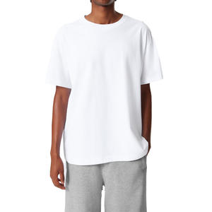 T-shirt pour homme au style moderne et frais, coupe décontractée, à porter tous les jours, look tendance, style axé sur le confort, choix de produits avant-gardistes - Product Image 5