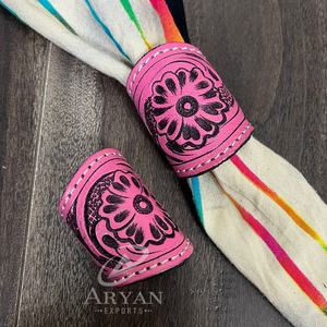 Nuevo Anillo Deslizante para Pañuelo de Cuero Vacuno Hecho a Mano, Accesorio Occidental para Pañuelo, Anillo Deslizante para Pañuelo de Cuero Genuino con Diseño Artesanal para Mujer - Product Image 1