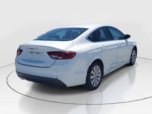¡OFERTA ESPECIAL! Vehículo Comercial Usado en Venta: Sedán 200 LX FWD 2016, Subasta de Agente - Product Image 6