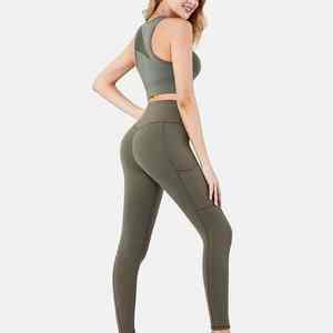 Conjunto de ropa de yoga personalizada para entrenamientos diarios que proporciona soporte, transpirabilidad y un ajuste moderno y activo. - Product Image 5