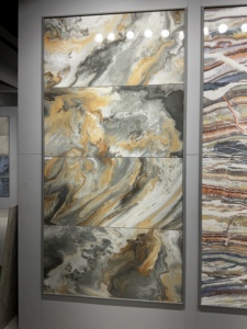 กระเบื้องปูพื้นพอร์ซเลนเคลือบเงาขนาด 600x1200 มม. ลายหินอ่อน พร้อมคุณสมบัติทนไฟ ผิวขัดเงา/ผิวด้าน - Product Image 3