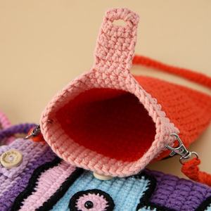 Sac à dos en crochet style campus, en coton tricoté, à bandoulière unique, motif serpent, graffiti parent-enfant, style streetwear, sac à dos puzzle - Product Image 1