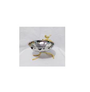 Cuencos de servicio con acabado elegante de aluminio de tendencia con formas elegantes para una decoración de mesa moderna y minimalista al mejor precio - Product Image 1