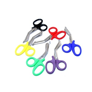 Scissos แถบผ้าโปร่งที่จับพลาสติกสีเหลืองยาว18ซม. ราคาโรงงานคละสี - Product Image 3