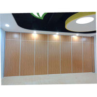 Mur de séparation mobile en verre insonorisé pour arène de sport électronique, cabine de joueur et zone de visionnage des spectateurs