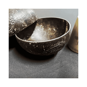 ชามเปลือกหอยลายสวยงาม ตกแต่งสไตล์เรียบง่ายด้วยมะพร้าว วัสดุ: เปลือกหอยแกะสลัก ใช้สำหรับตกแต่งโต๊ะอาหาร ผลิตในเวียดนาม งานฝีมือทำมือ - Product Image 1