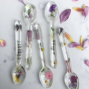 Beautiful Modern Durable Handmade 100% Resin <b>Salad</b> Servers Set with Ice Cream <b>Spoon</b> for Home & Hotel Use - Product Image 1