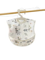 Bavoir pour bébé à couverture complète imprimé animaux de la forêt mousseline imperméable matériau TPU poche à bavette jetable pour les tout-petits approvisionnement OEM lavable