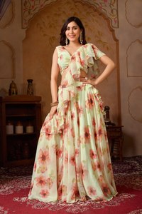 Elegante Lehenga Choli Dupatta de Georgette con Estampado Floral de Verano, Silueta Holgada y Suave, Cintura Natural, Diseños VISHNU K - Product Image 6