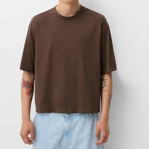 Jersey de algodón personalizado de 230 GSM para hombre, camiseta de gran tamaño con hombros caídos y corte cuadrado, manga corta, punto sólido, estampado DTG - Product Image 2