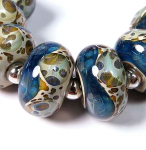 Superbes perles en résine pour la fabrication de bijoux Perles en résine pour la décoration de vêtements Accessoires de garniture Matériau en résine pour collier - Product Image 3