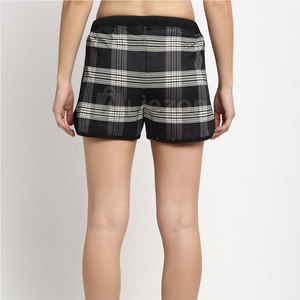 Pantalones cortos de mujer lisos con estilo de alta calidad Precio al por mayor Pantalones cortos de mujer de color sólido de nuevo diseño - Product Image 3
