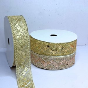 Encajes de Tela Brocada Bordada Floral Premium Hechos a Medida (100% Cachemira) para Vestidos, Saris, Ropa de Novia, Bordes Decorativos - Product Image 4