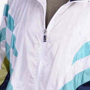 Cómodos chándales cortavientos de color personalizado Chándales cortavientos de alta calidad para la venta en línea - Product Image 5