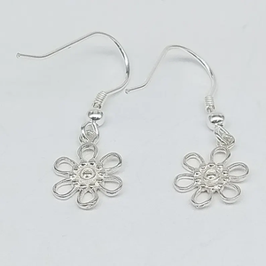 Vente en gros de petites boucles d'oreilles tournesol en argent sterling 925 à la mode avec crochet fait main prix d'usine - Product Image 3