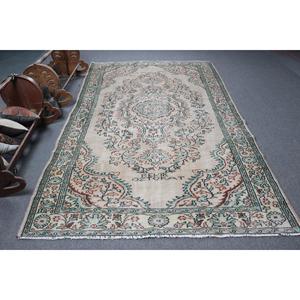 Tapis turc vintage 5,9x9,9 pieds, tapis à bordures vertes - Product Image 1