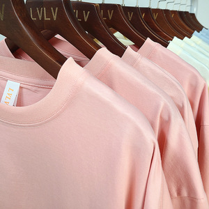 À la mode 205gsm 100% coton lâche plaine vierge filles courte longueur T-shirt imprimé Oem logo femmes haut T-shirt pour hommes - Product Image 3