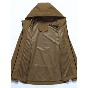 Veste coupe-vent en toile pour homme en gros, couleur personnalisée, style streetwear, anti-UV, imperméable, fermeture éclair en polaire - Product Image 1