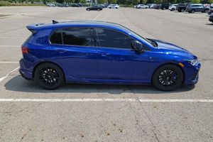 VOLKSWAGEN GOLF R 2024 USADO, Volante a la Izquierda/Derecha - Product Image 4