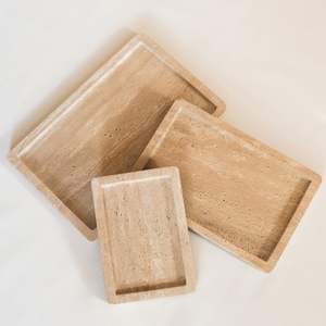 Plateau élégant en marbre travertin, pierre naturelle, surface lisse, plateau de service décoratif pour intérieurs modernes - Product Image 1