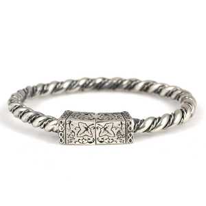 Pulsera Adana de Plata de Ley 925 con Piedra Cuadrada Blanca y Motivo de Hoja, Pulsera de Tenis Moderna - Product Image 6