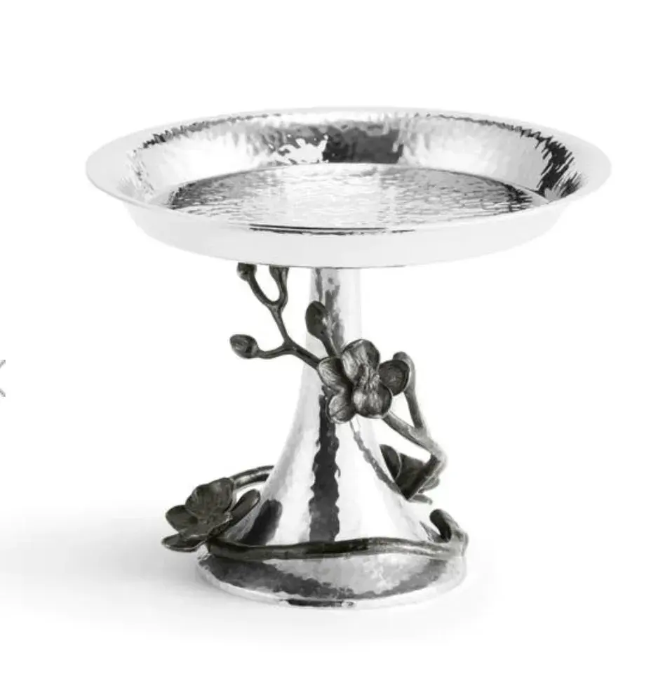 Nickle Plated Luxury Style Cake Stand Premium Design Cake Stand Elegant For Hotel Birthday Parties Table Top Decor Usage