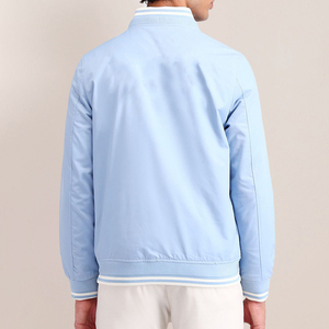 Chaqueta Varsity de Invierno para Hombre Personalizada, Cuello Alto, Logotipo Frontal, Diseño Sólido, Alta Calidad, Servicio OEM, Transpirable, de Secado Rápido - Product Image 2