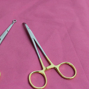 Kit de chirurgie vasectomique sans suture à source d'alimentation manuelle, instruments chirurgicaux en acier inoxydable, certifié CE, réutilisable SEVMEK SURGICAL - Product Image 2