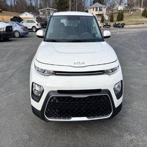EXCELENTE ESTADO Kia Soul LX 2022 - Product Image 1