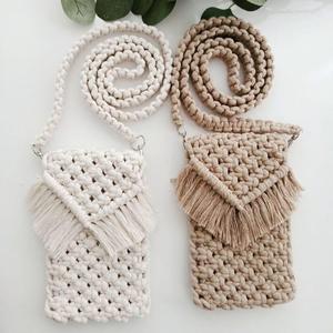 กระเป๋าสะพายไหล่ใส่โทรศัพท์ทำมือลายตัวอักษรสี่เหลี่ยมจัตุรัสแฟชั่นอินเดียทำมือสำหรับสาวๆตอนเย็น - Product Image 3