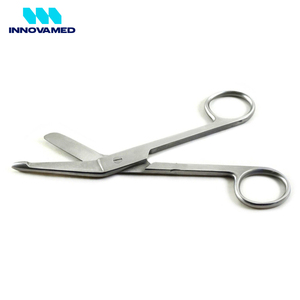 Ciseaux à pansements chirurgicaux 14 cm, utilisables en hôpital pour la chirurgie, ciseaux à pansements chirurgicaux INNOVAMED à prix raisonnable - Product Image 3
