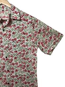 Chemise à manches courtes authentique 100% coton pour homme, imprimée à la main avec des motifs floraux |   Textile fait main |   Vente en gros - Product Image 3