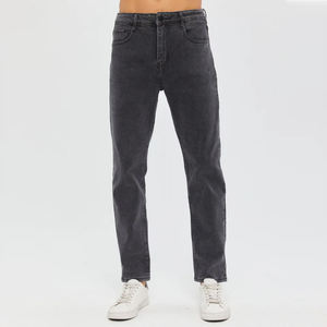 Los nuevos pantalones vaqueros 2025 Dark Cool Fashion Casual para hombre cuentan con bordado de alas y diseño de letras en las piernas - Product Image 2