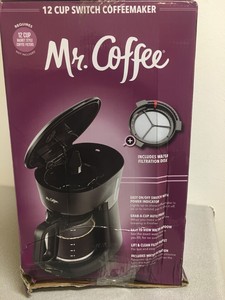 Cafetière électrique à filtre Mr Coffee 12 tasses, design classique en plastique noir, 1200W, fonction maintien au chaud, pour usage domestique et hôtelier - Product Image 6