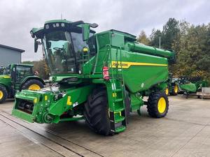 Cosechadora Agrícola de Alto Rendimiento John Deere T6 700 en Venta - Product Image 6
