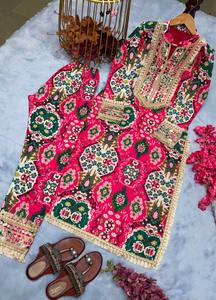 ชุดปักลายเรยอน3ชิ้น kurti & kurta PANT dupatta set Kurtis สำหรับผู้หญิงในชาติพันธุ์อินเดียเสื้อผ้าผู้หญิง - Product Image 3