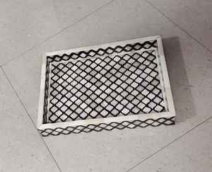 Plateau de service en mosaïque avec incrustation de nacre: plateau rond en osier pour table à manger, décor de table Boho naturel, cadeau rustique pour la maison - Product Image 1