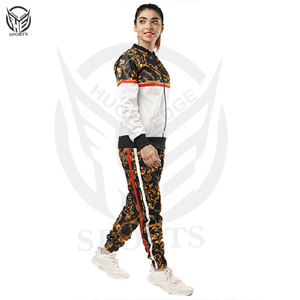 Venta al por mayor Trajes de sudor Ropa deportiva para mujer Trajes deportivos para correr Ropa deportiva Gimnasio Chándal Mujeres Crop Top Chándal Conjunto - Product Image 5