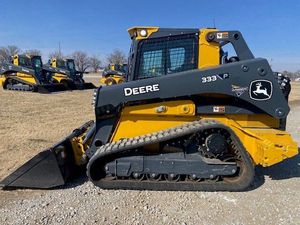 รถตักล้อยาง John Deere 333P แบบ Skid Steer Loader ประสิทธิภาพสูง มีสินค้าพร้อมส่ง ซื้อรถตักล้อยาง John Deere Skid Steer Loader ได้เลย - Product Image 3