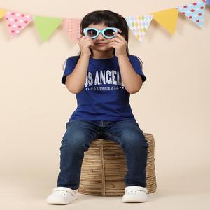 Camiseta de cuello redondo para niñas de algodón Smart Look 100% disponible diferentes métodos de impresión camiseta para niñas cuidadosamente seleccionadas que absorbe la humedad - Product Image 2