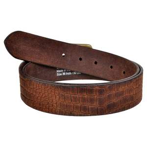 Cinturón de cuero con estampado de cocodrilo de grano superior informal para hombre sólido - Product Image 3