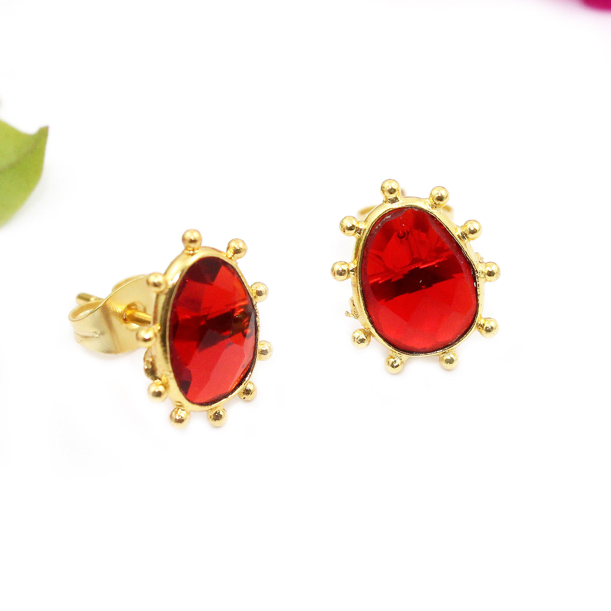 โกเมนสีแดง