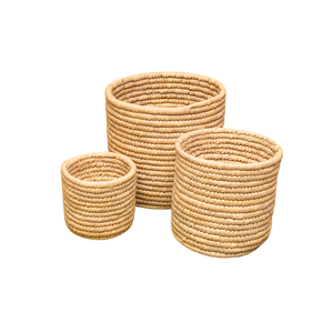 Sabai <b>Grass</b> Basket with Traditional Rustic Craftsmanship for Decorative Storage and Sustainable Eco Friendly Home Organization - Product Image 6