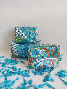 Bolsa de Algodón Hecha a Mano, Color Azul Cielo, Ecológica, de Gran Capacidad, con Estampado en Bloque, Cierre de Cremallera, Duradera, Impermeable, para Guardar Maquillaje - Product Image 4