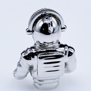 Mejor Oferta, Colgante de Astronauta con Incrustaciones de Moissanita VVS, Chapado en Oro sobre Plata 925, Joyería Personalizada de Fabricante - Product Image 3