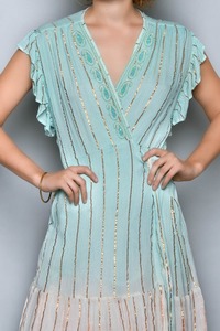 Colección de verano Ropa de playa Lurex Frilled Designer Sleeve Short Cover Up Dress con bolsillos para mujer Vestido Servicio OEM personalizado - Product Image 4