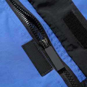 Chaqueta cortavientos de poliéster con logotipo personalizado para hombre Chaqueta cortavientos impermeable vintage - Product Image 3