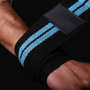 Muñequeras ajustables con logotipos personalizables y mejoradas, ahora disponibles en muñequeras de equipos - Product Image 2